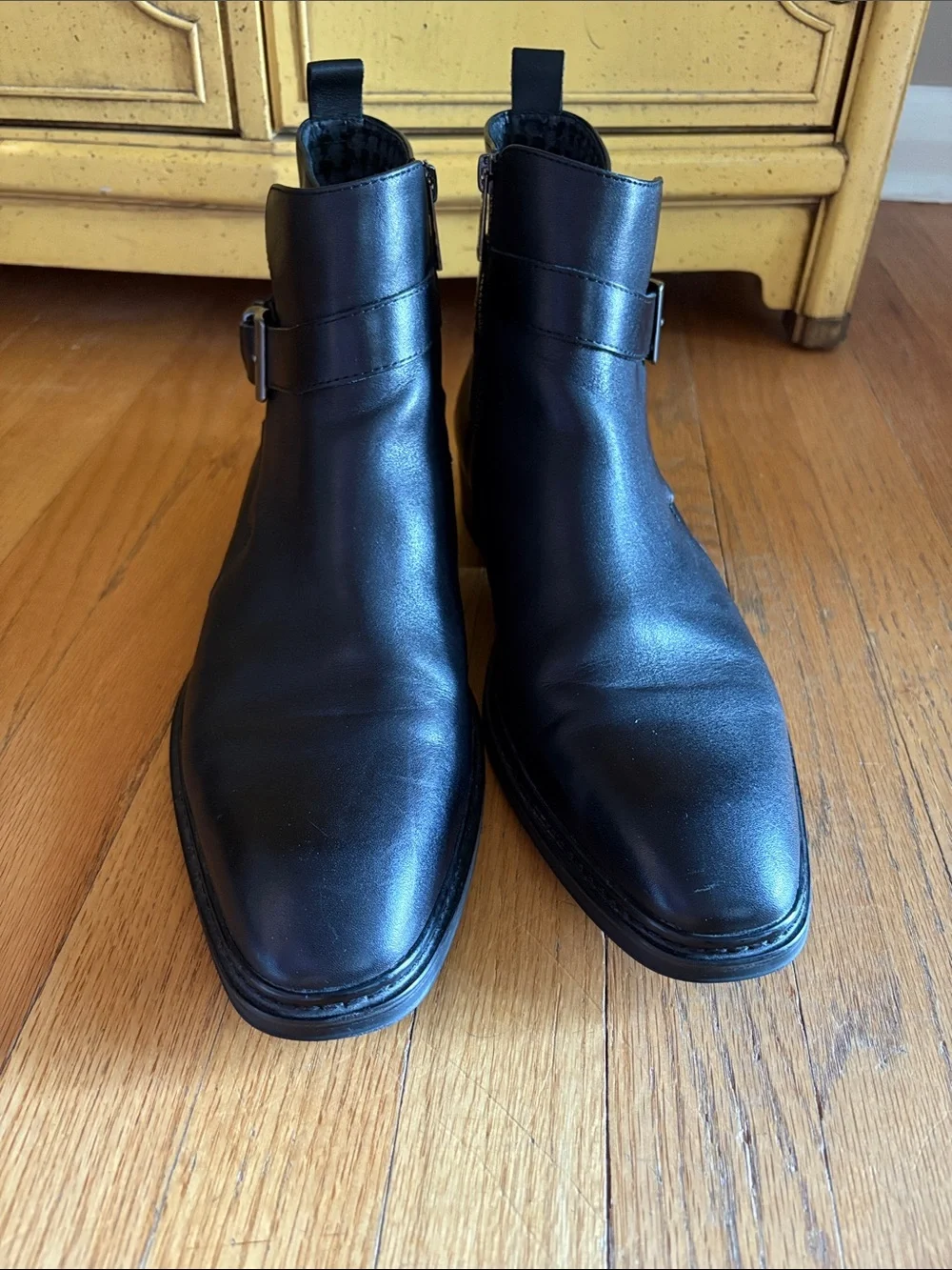 Karl Lagerfield Paris men’s black leather chelsea boots with buckle